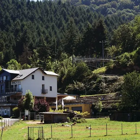 2 Bedroom Lovely In Riol