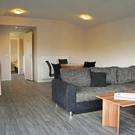 2 Bedroom Lovely In Riol