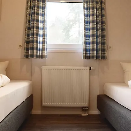 2 Bedroom Lovely In Riol